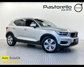 VOLVO XC40 (2017-->) - XC40 D3 AWD Geartronic Momentum