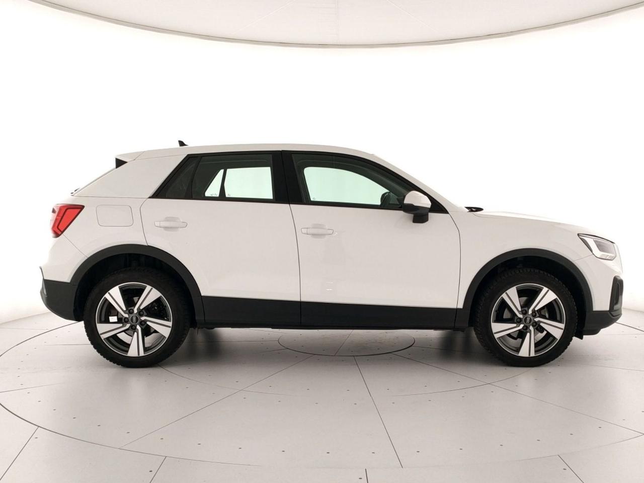 Audi Q2 35 1.5 tfsi admired s-tronic