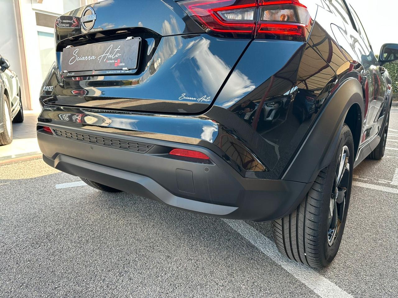 Nissan Juke 1.0 DIG-T 114 CV N-Connecta