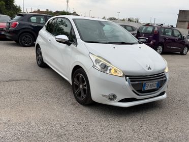 Peugeot 208 1.2 VTi 82 CV 3 porte Access