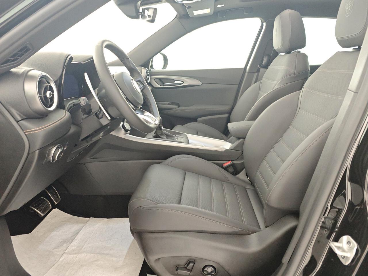 Alfa Romeo Tonale 1.6 diesel 130 CV TCT6 Veloce