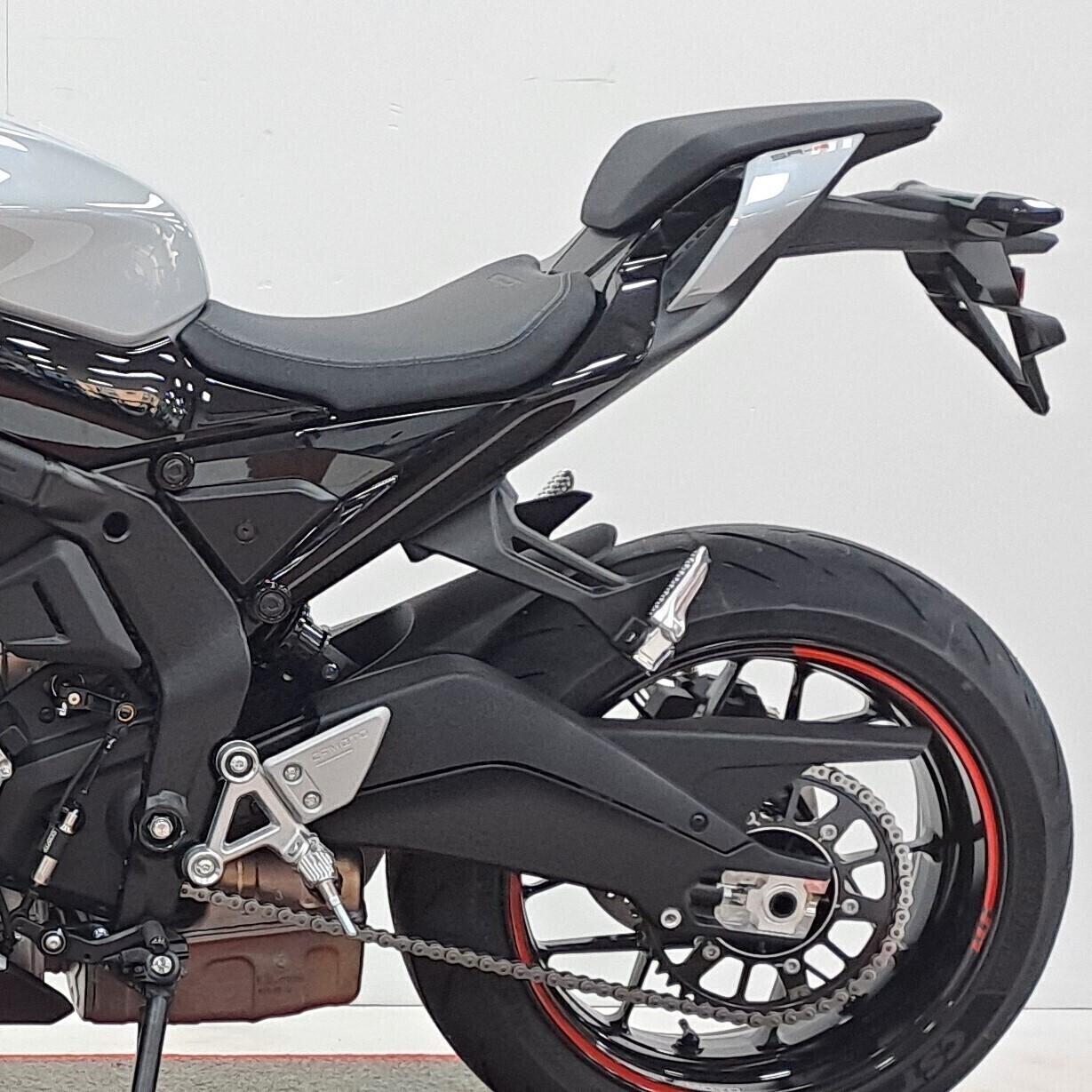 CFMOTO 675 SR-R PATENTE A2