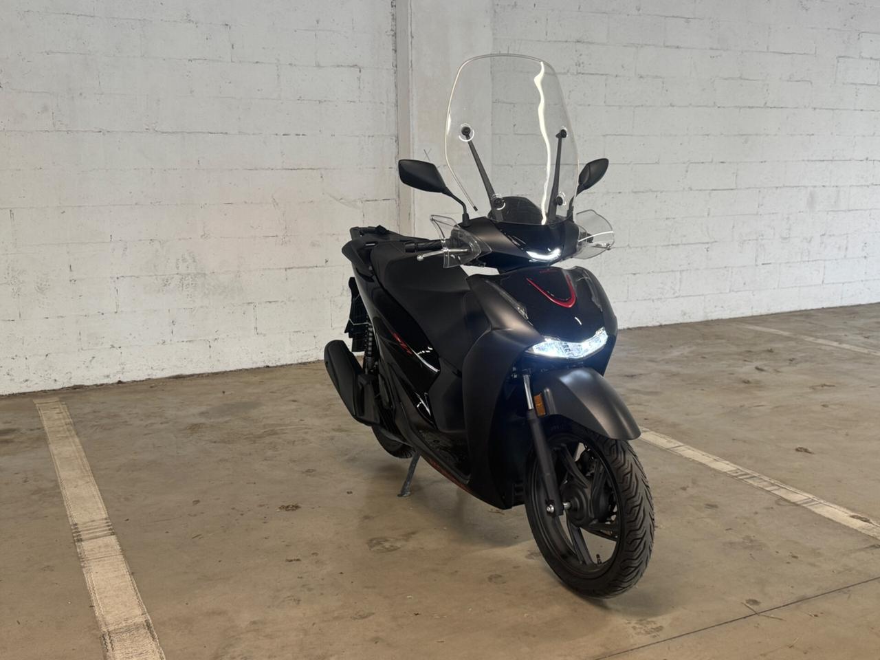 Honda SH 125 Sport