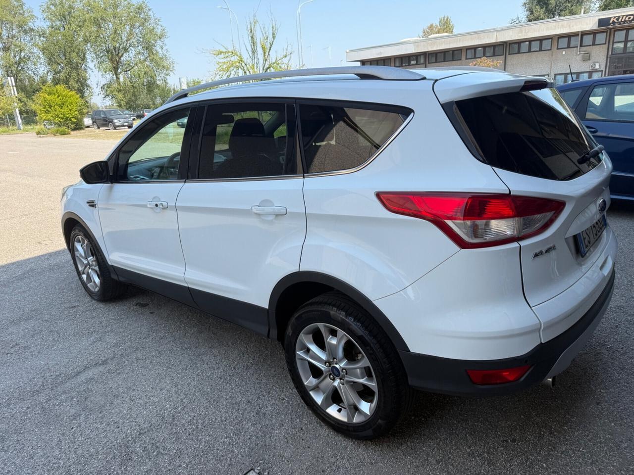 Ford Kuga 2.0 TDCI 140 CV 4WD Titanium