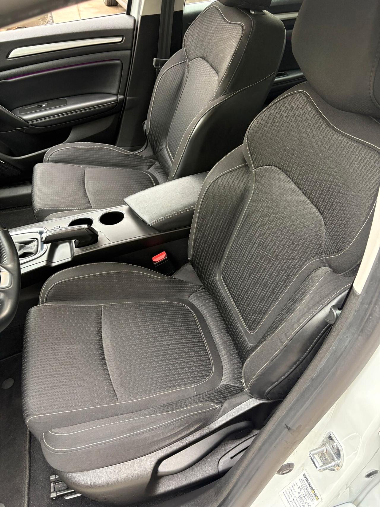 RENAULT Mégane Sw 1.5BdCi 115 EDC Duel2 2020