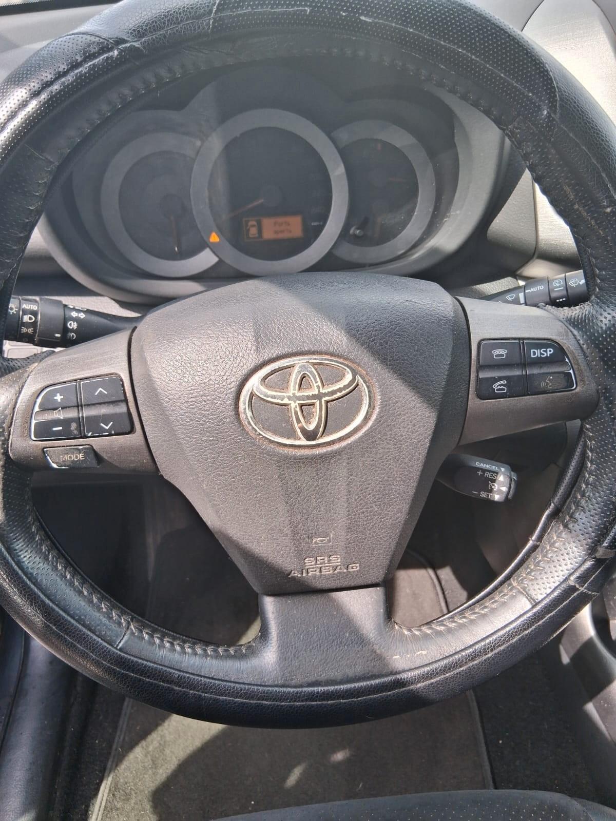 Toyota RAV 4 RAV4 Crossover 2.2 D-4D 150 CV DPF Exclusive