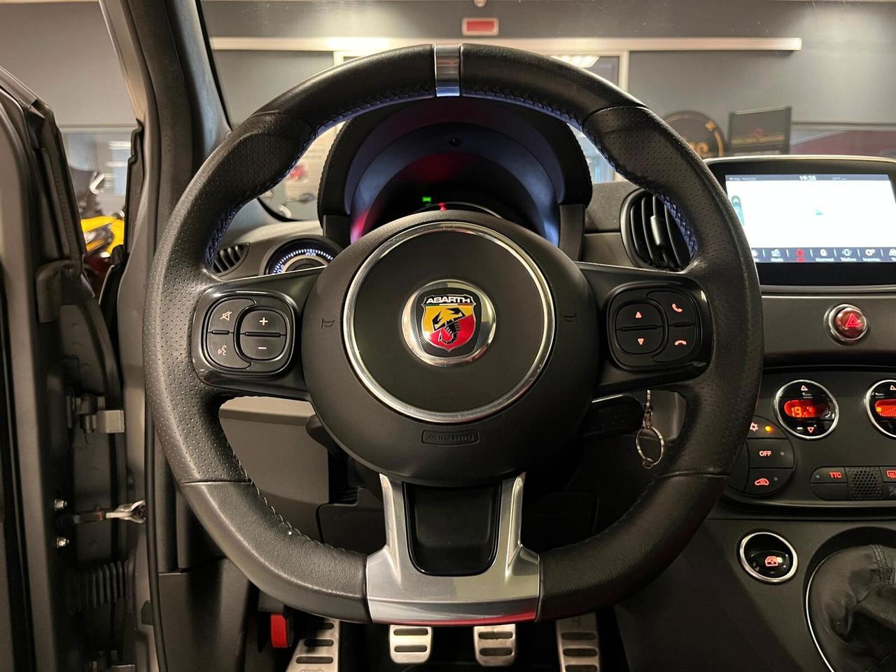 Abarth 595 1.4 Turbo T-Jet 165 CV Turismo