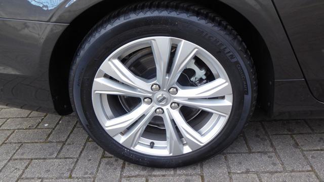 VOLVO S90 B5 (d) AWD Geartronic Momentum Business Pro