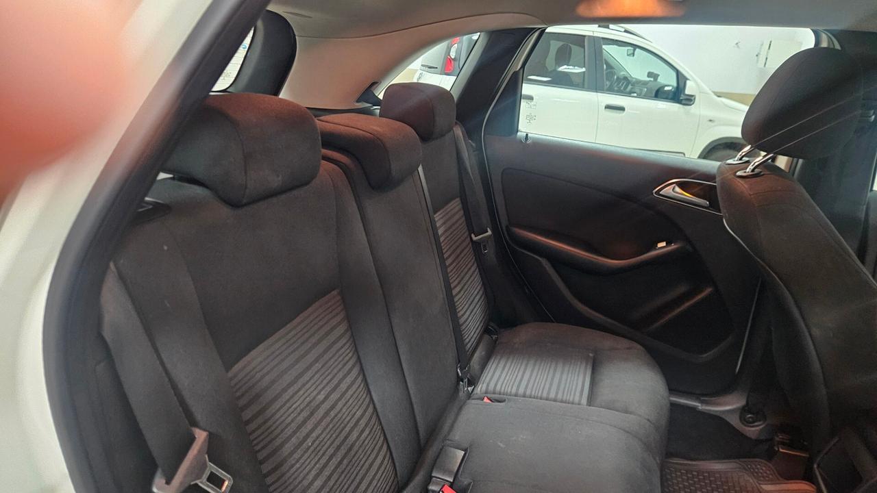 Mercedes-benz B 180 CDI Premium