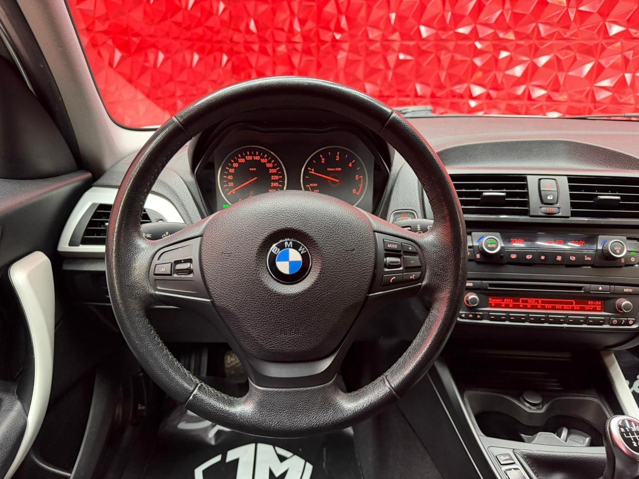 Bmw 116d 5p. Urban OK NEOPATENTATI