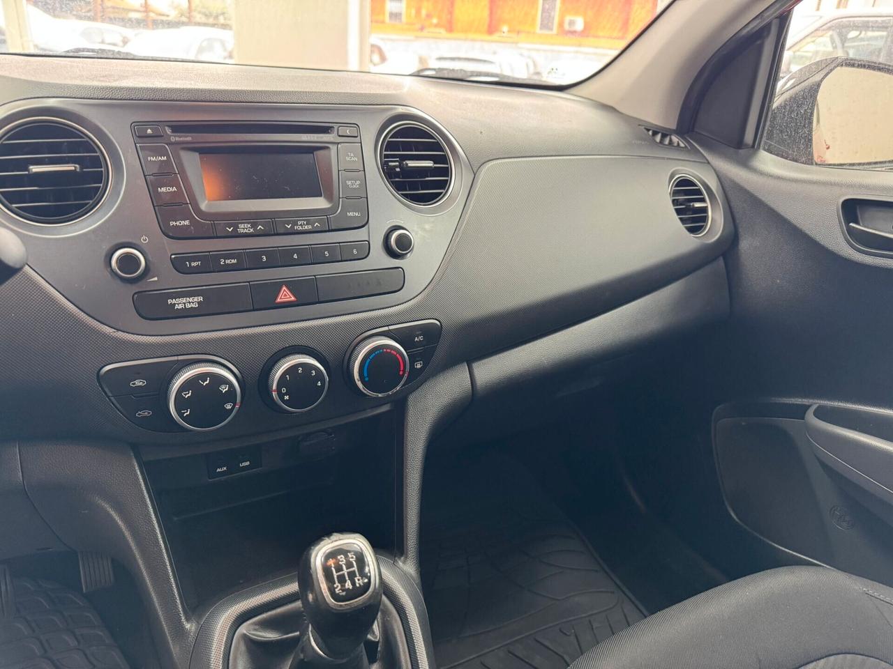 Hyundai i10 1.0 MPI Sound Edition