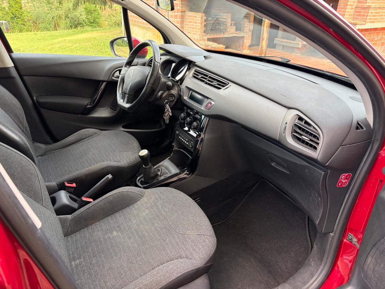 Citroen C3 1.2 BENZINA Exclusive 2015