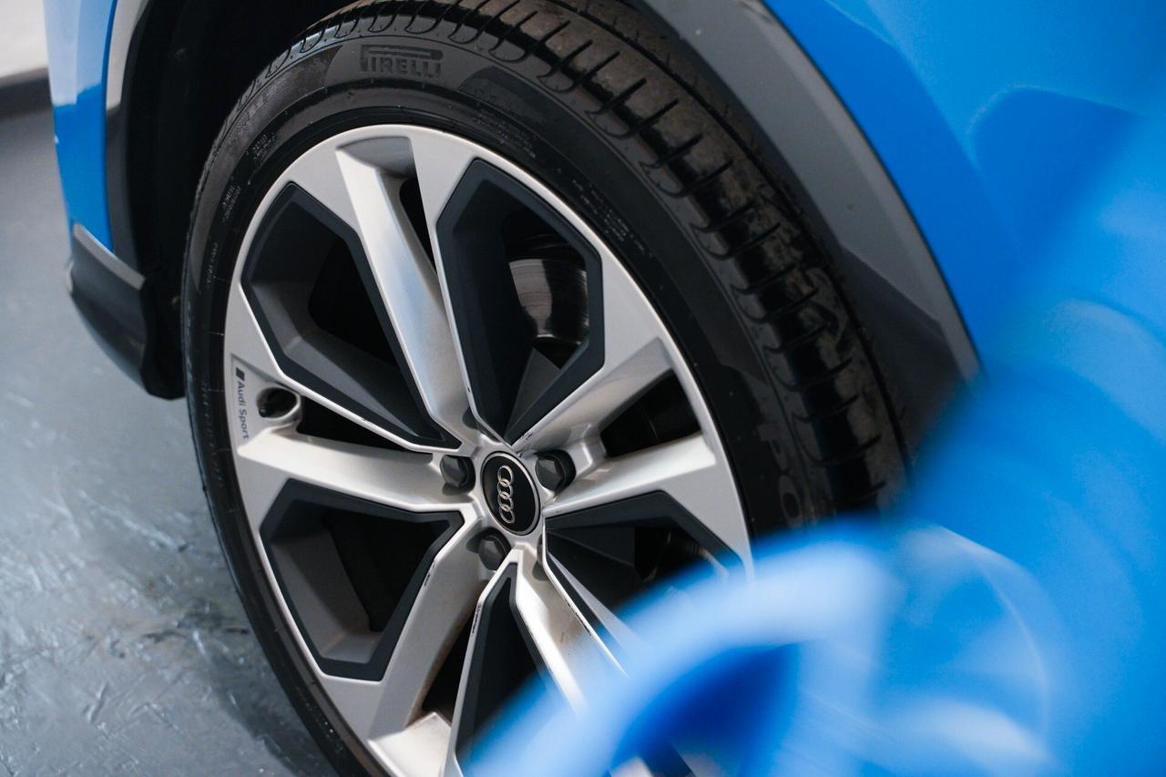 Audi Q3 35 TDI quattro S line edition