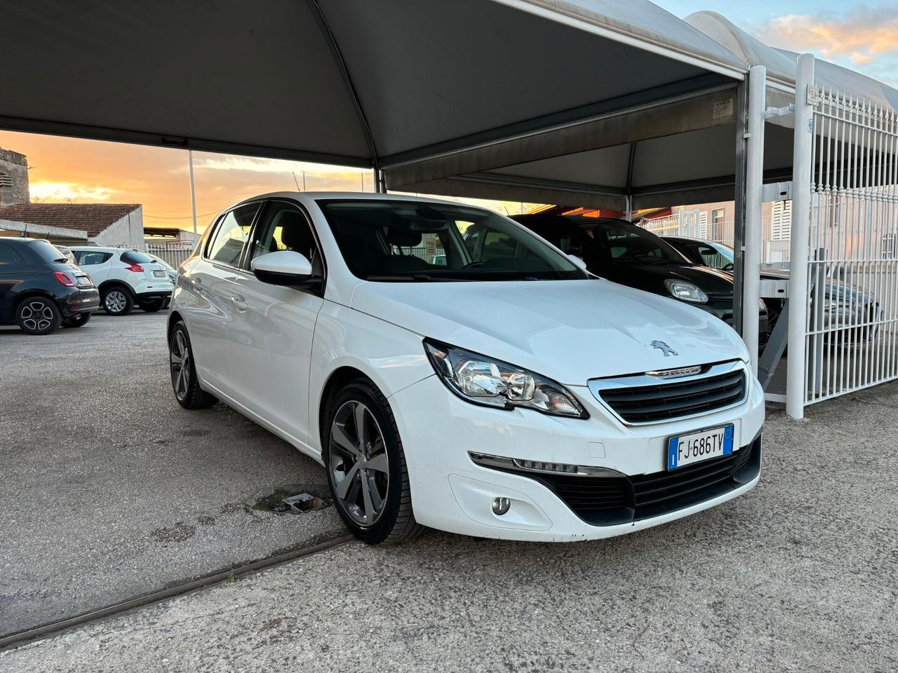 Peugeot 308 BlueHDi 120 S&S EAT6 GT Line