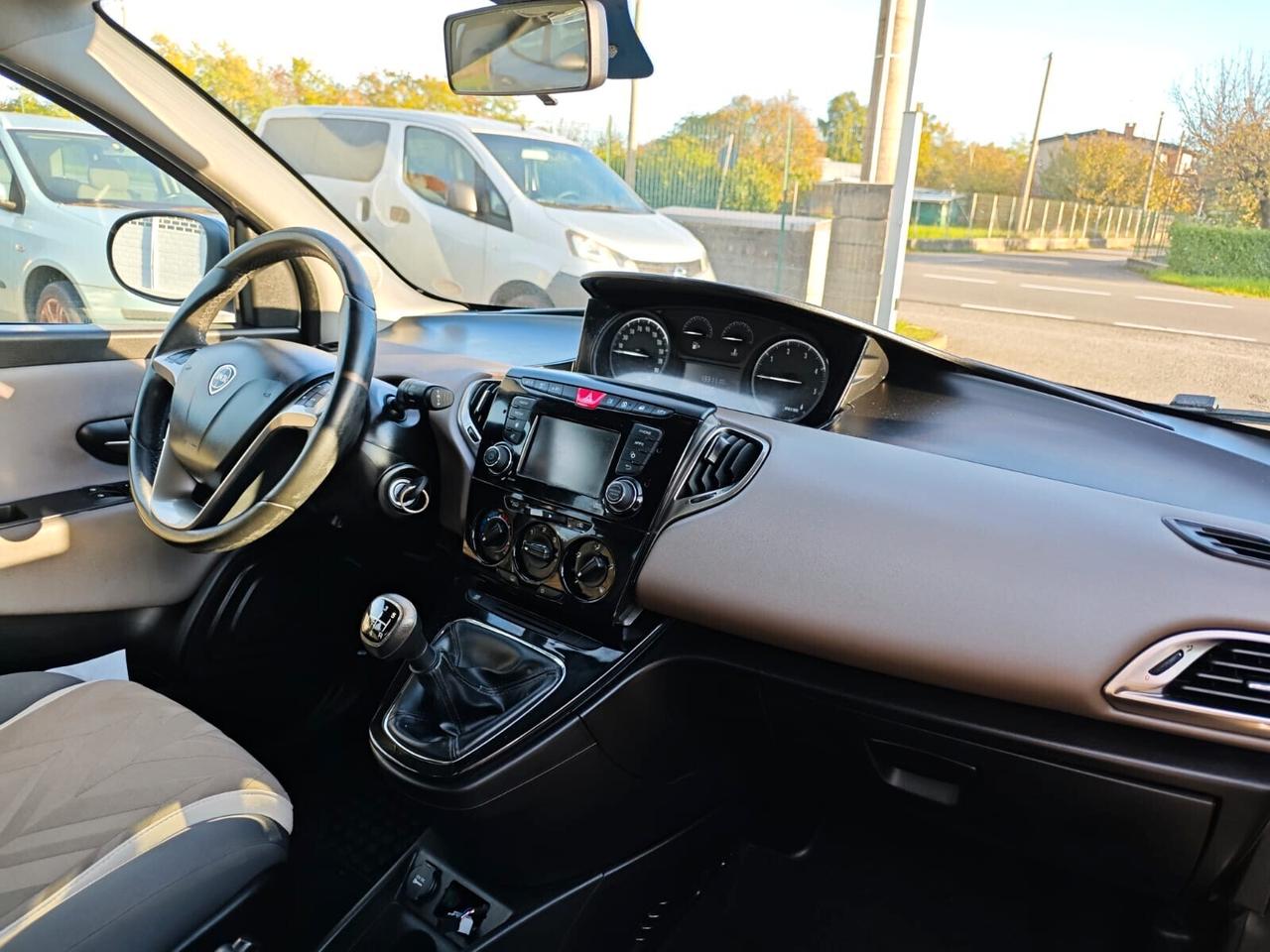 Lancia Ypsilon 1.3 MJT 16V 95 CV 5 porte S&S Opening Edition