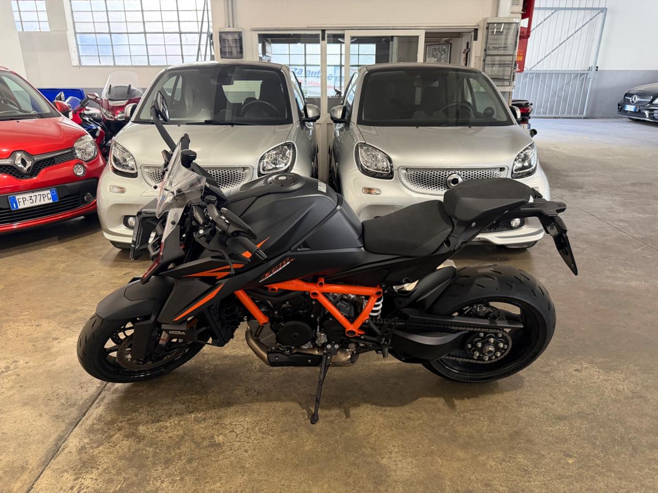 Ktm 1390 Super Duke R *PARI NUOVO REALE
