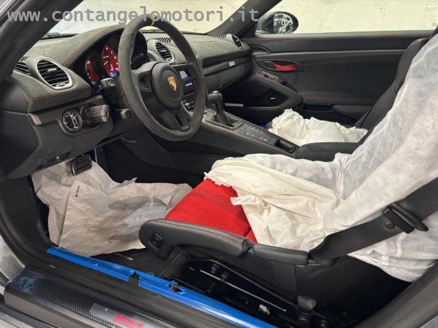 PORSCHE 718 Spyder RS ufficiale italiana