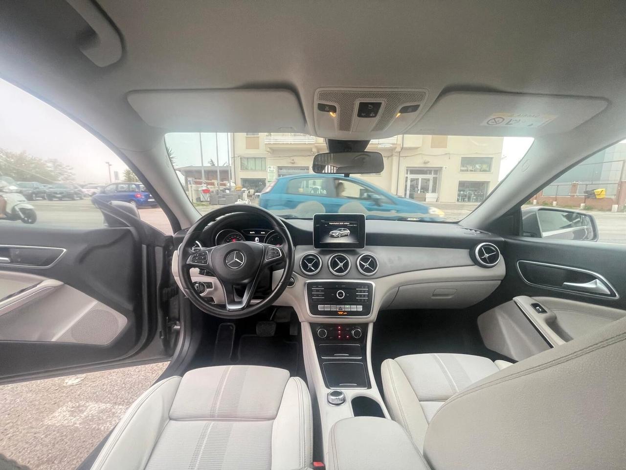 Mercedes-benz CLA 180 d S.W. Automatic Premium
