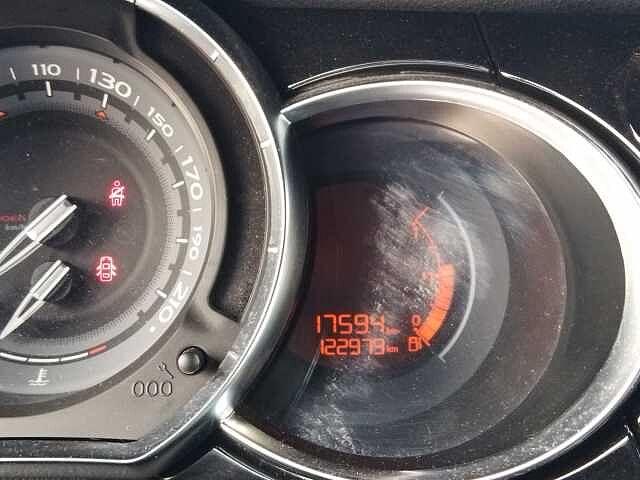 DS 3 DS 3 1.6 e-HDi 110 airdream Sport Chic