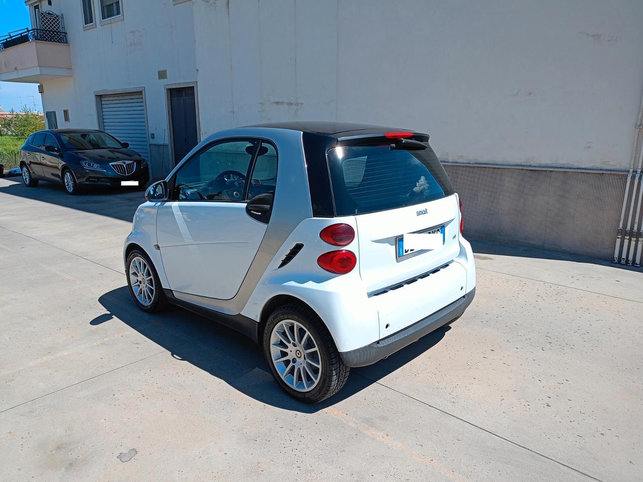 Smart ForTwo 800 40 kW coupé passion cdi