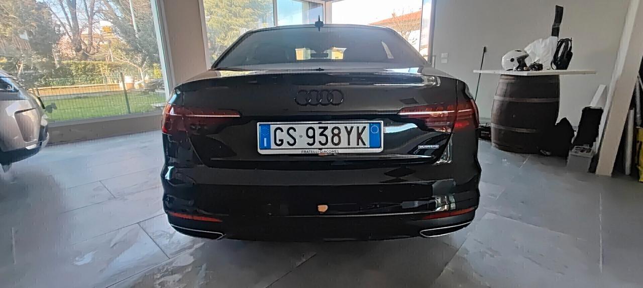 Audi A4 40 TDI quattro S tronic S line edition