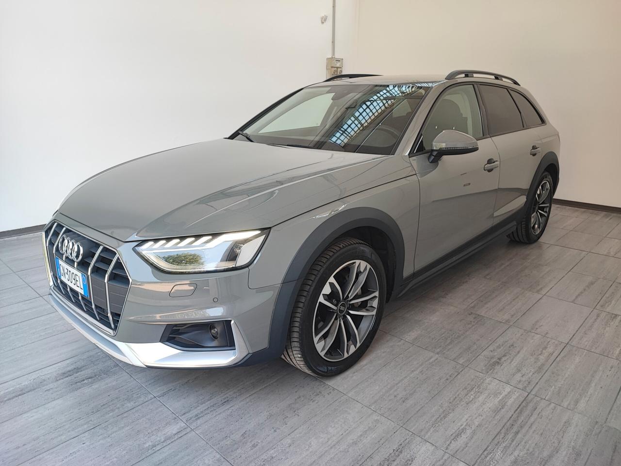 Audi A4 allroad 40 TDI 204 CV S tronic Identity Contrast