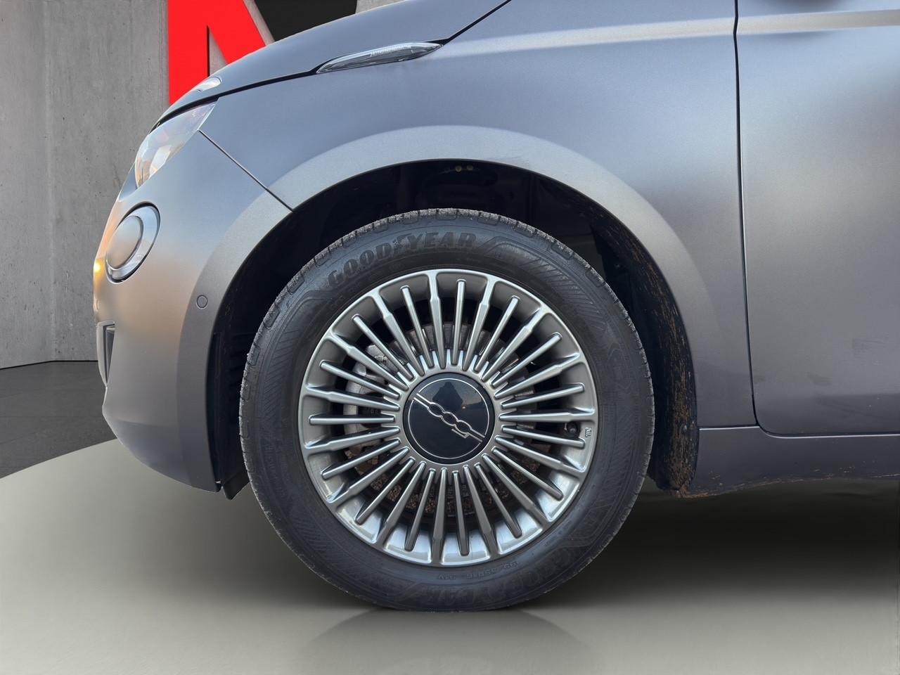 Fiat 500 500e Berlina 42 kWh Icon