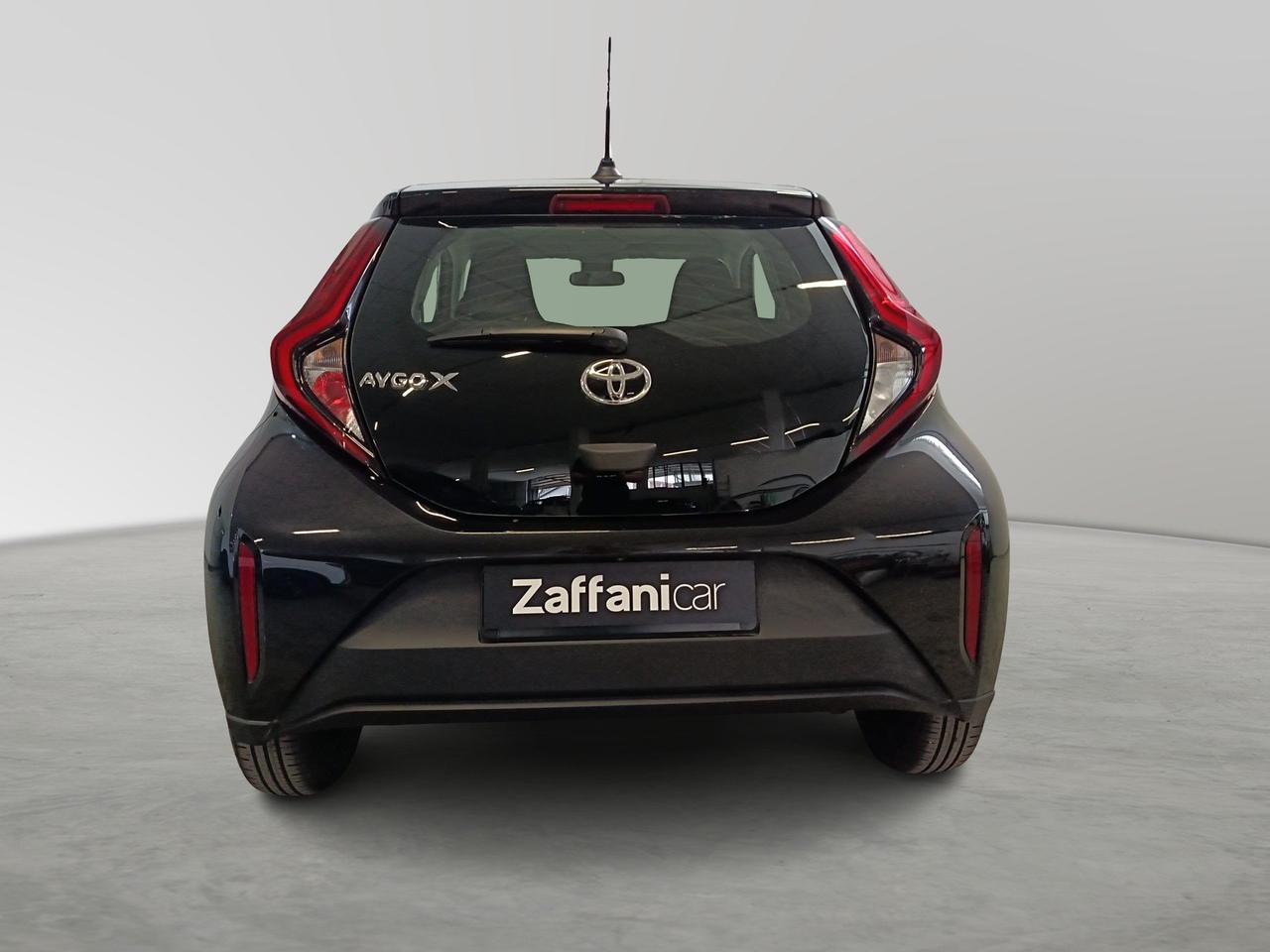 TOYOTA Aygo X - Aygo X 1.0 VVT-i 72 CV 5 porte Active