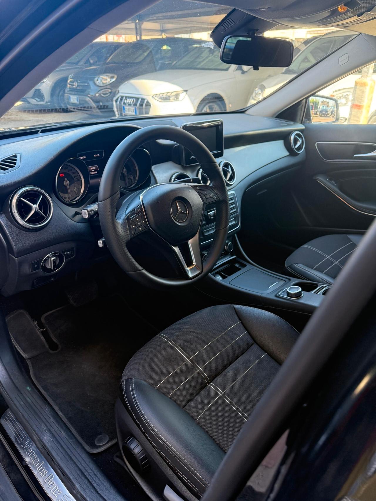 Mercedes-benz GLA 200 CDI Automatic Premium 2014