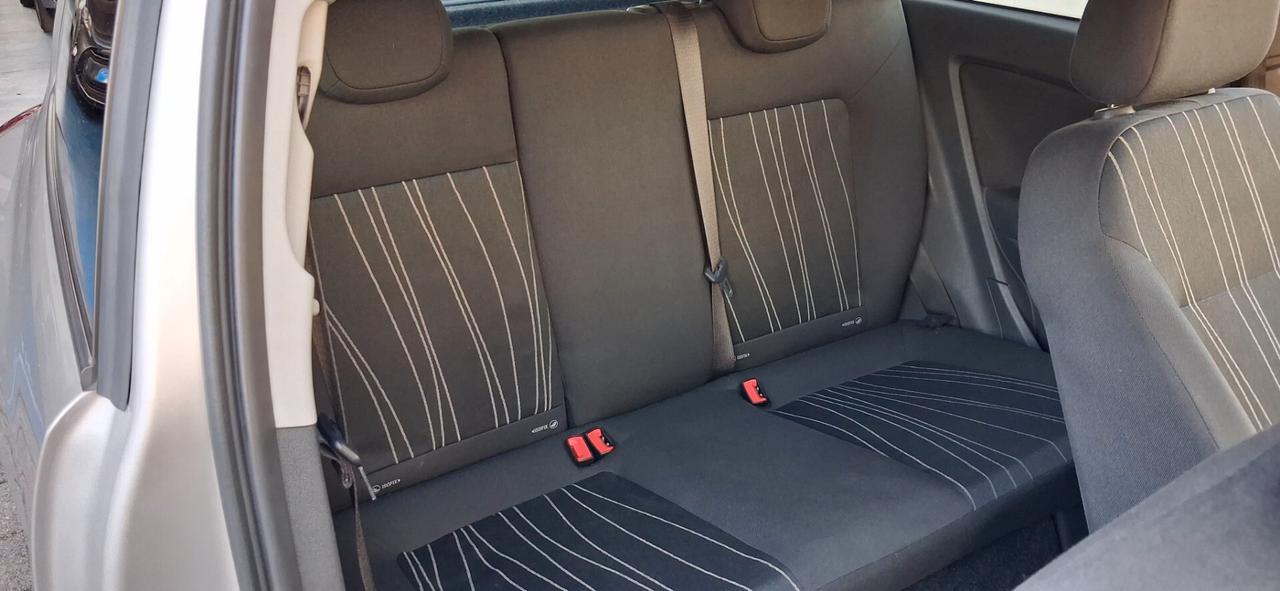 Opel Corsa 1.2 Sport 85cv NeopatentatiOK