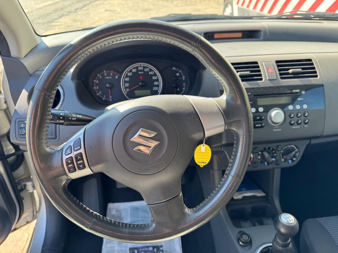 Suzuki Swift 1.3 5p. Benzina
