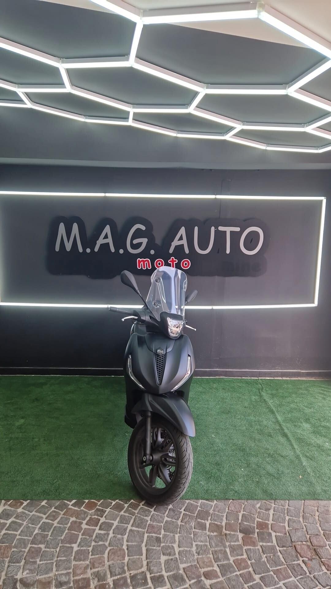 Piaggio Beverly 400
