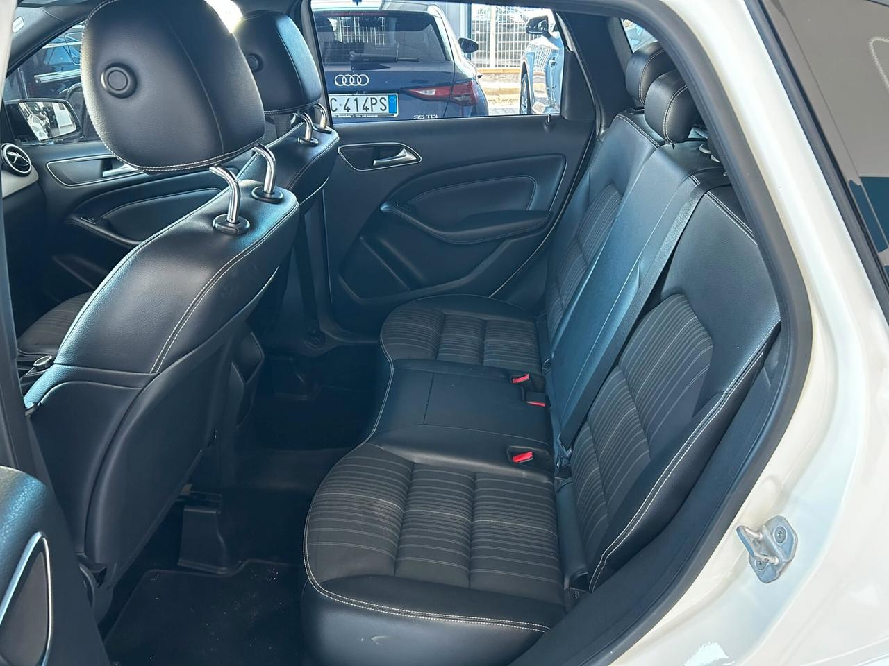 Mercedes B 180 CDI Premium x neo 2012