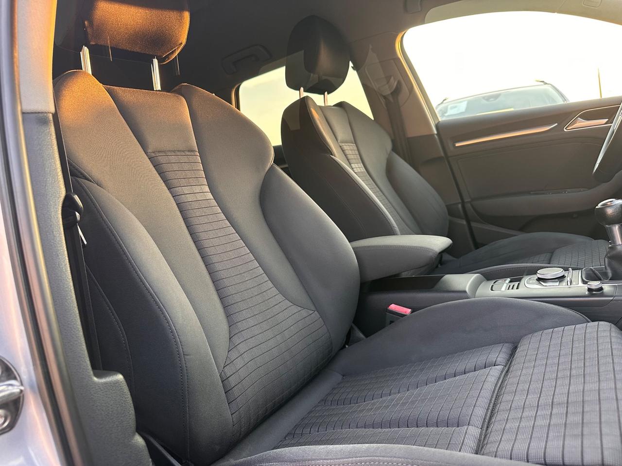 Audi A3 SPB 2017 1.6 TDI 116 CV Sport Restyling