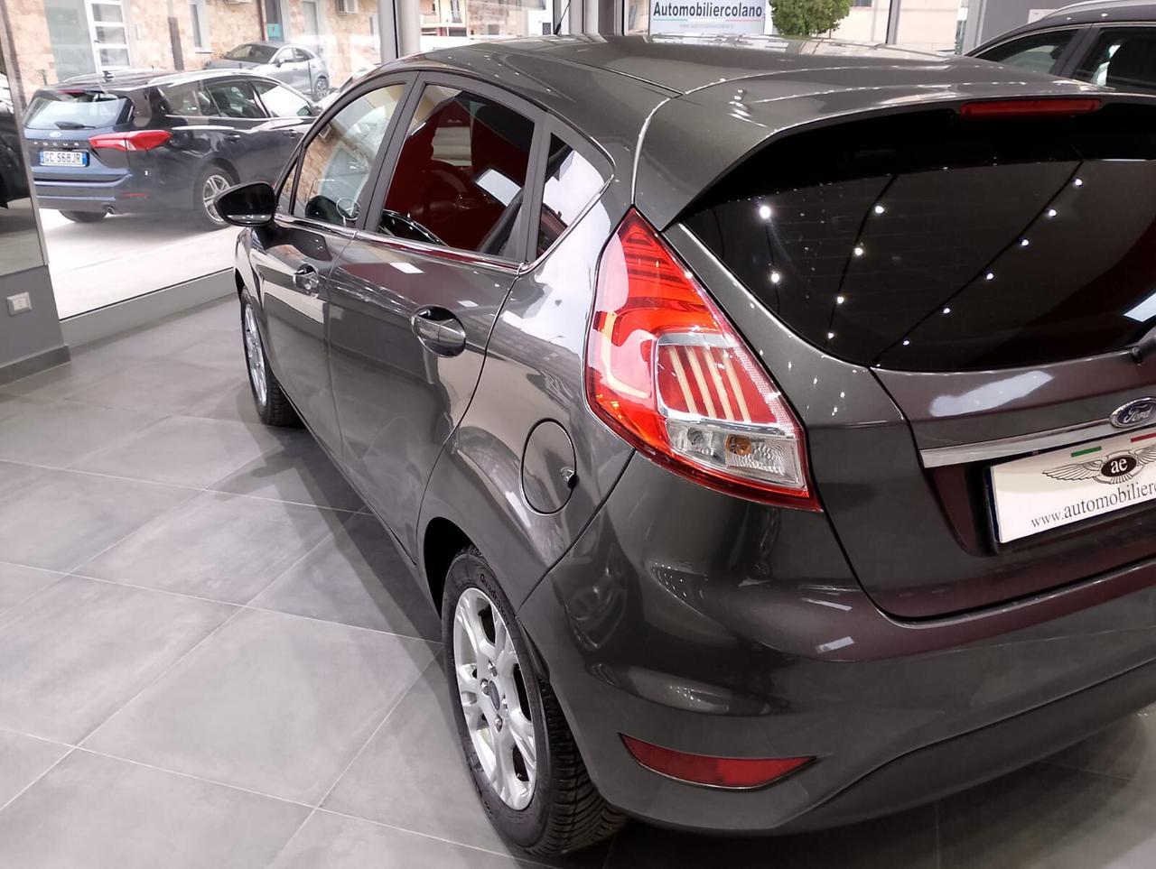 Ford Fiesta 1.5 TDCi 75CV 5 porte Titanium