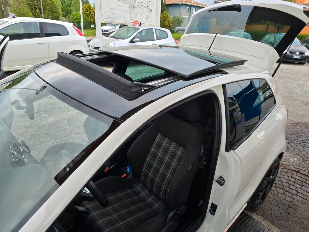 Volkswagen Polo 1.4 TSI DSG 3 porte GTI con 178.000km
