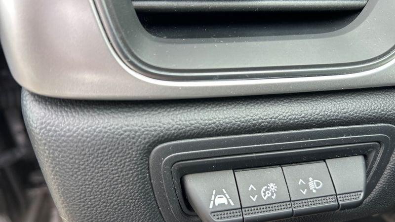 Renault Captur 1.6 E-Tech hybrid Intens 145cv auto
