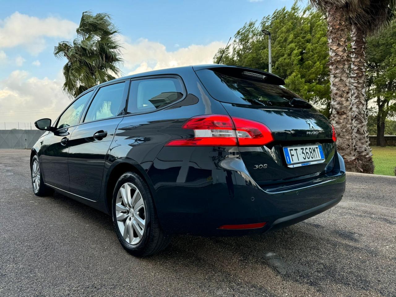 Peugeot 308