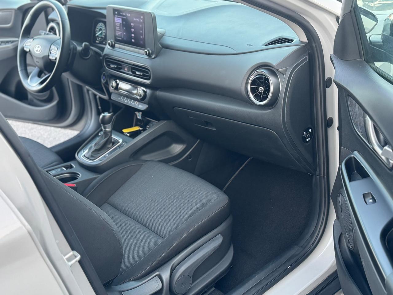 Hyundai Kona 1.6 CRDI 4WD Hybrid 48V DCT XLine