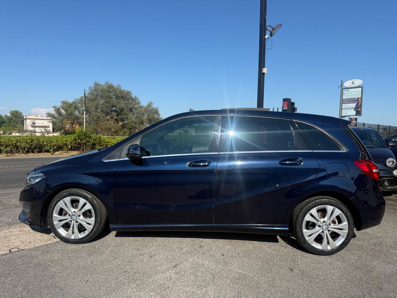 MERCEDES B 180d SPORT TETTO APRIBILE!!!