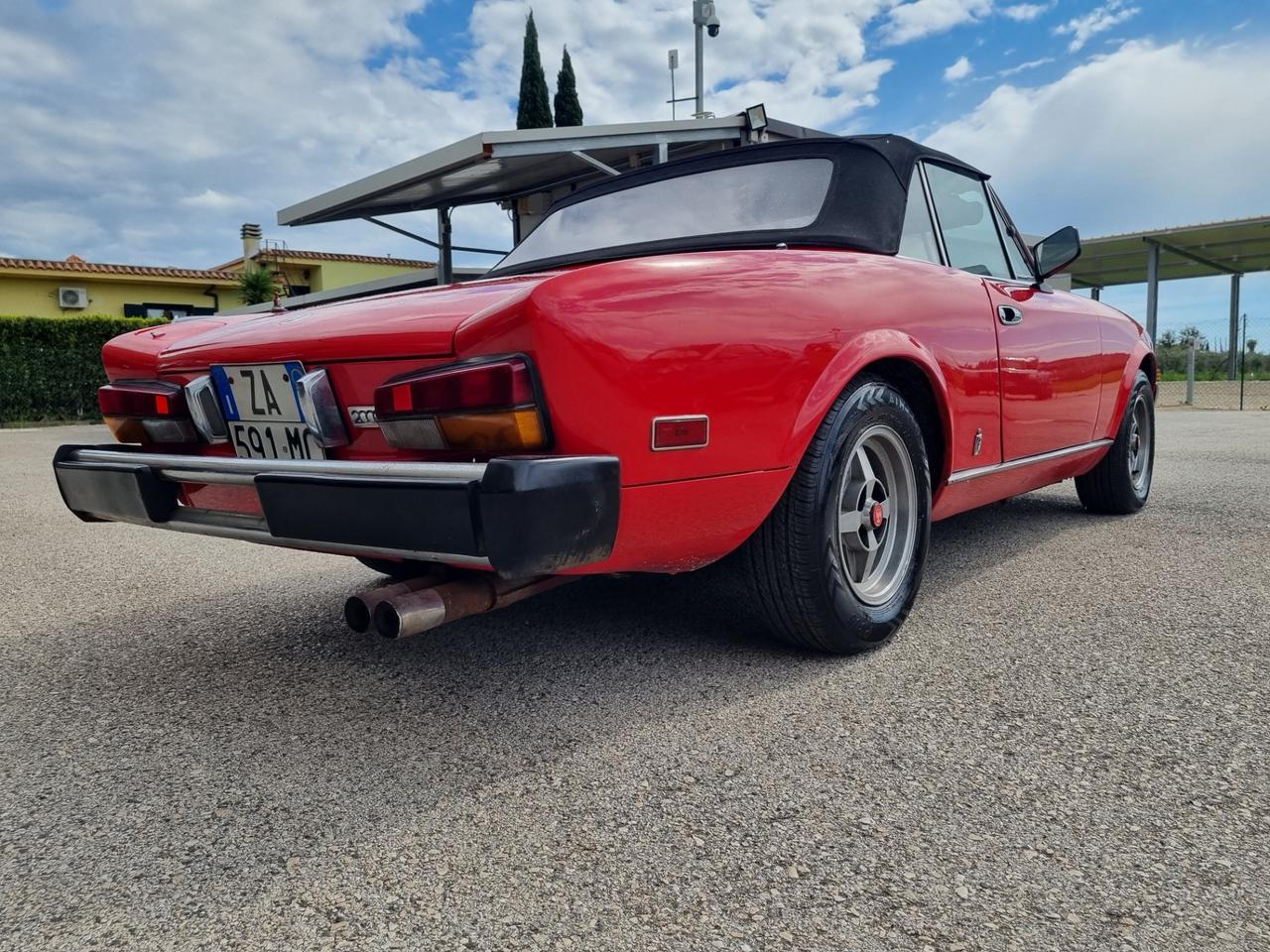 Fiat 124 Spider Fiat 124 Spider 2000 America Catalitica