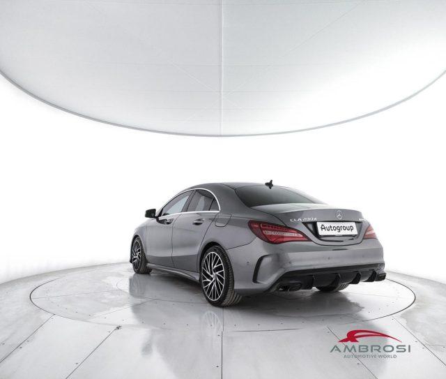 MERCEDES-BENZ CLA 200 d 4Matic Automatic Premium Dark Night