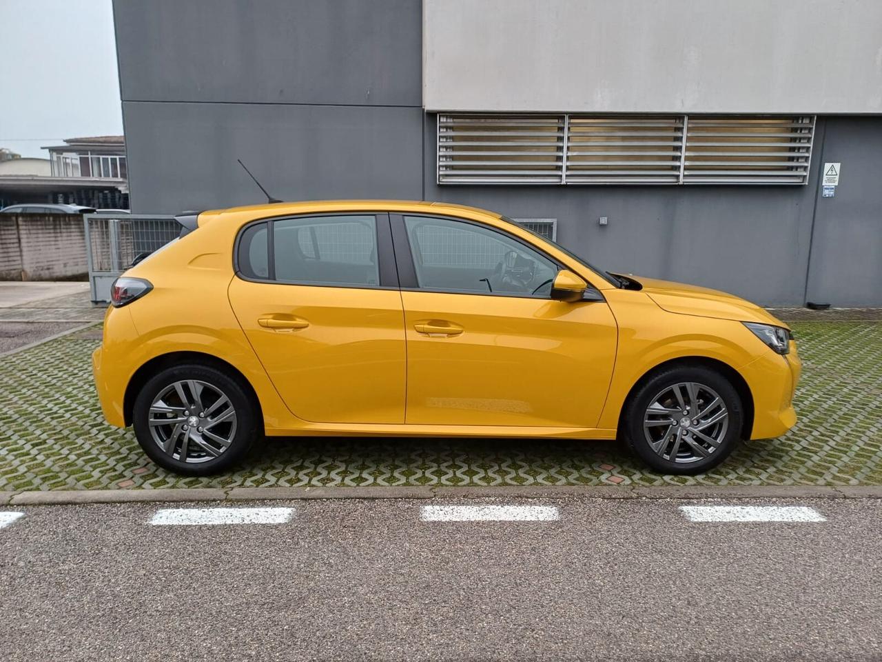 Peugeot 1.2 PureTech 75 cv S&S 5 porte Active