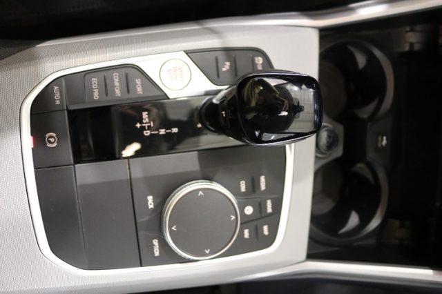 BMW 316 d 48V Touring Business Advantage