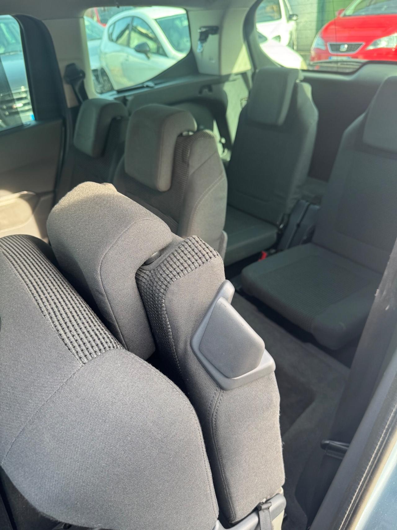 Peugeot 5008 1.6 HDi 112CV Business 7 posti