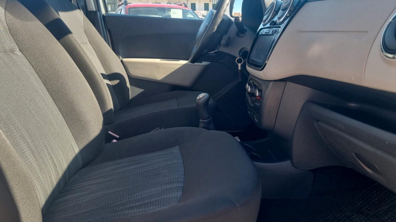 Dacia Dokker 1.6 8V 100CV Start&Stop GPL Lauréate