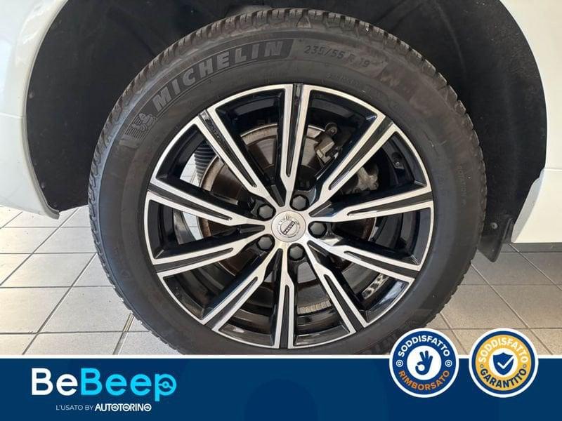 Volvo XC60 2.0 B4 INSCRIPTION AUTO