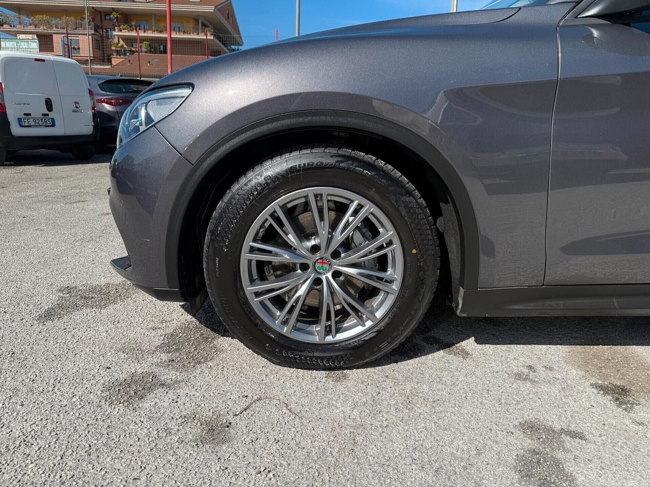 Alfa Romeo Stelvio 2.2 Turbodiesel 160 CV AT8 RWD Business
