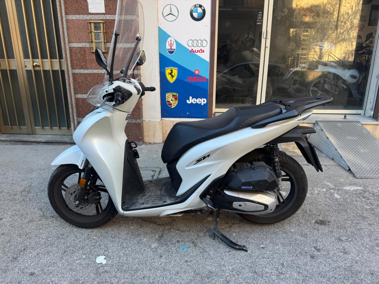 Honda SH 125 Sport