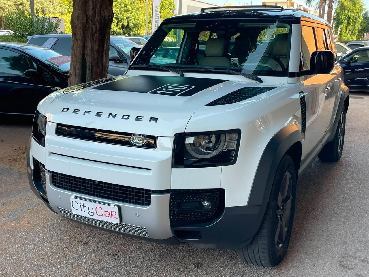 Land Rover Defender 110 2.0 SD4 240CV AWD Auto HSE